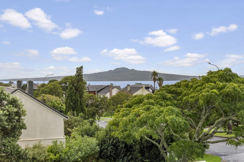 8/160 Kepa Road, Orakei, Auckland City, Auckland - Carousel 24