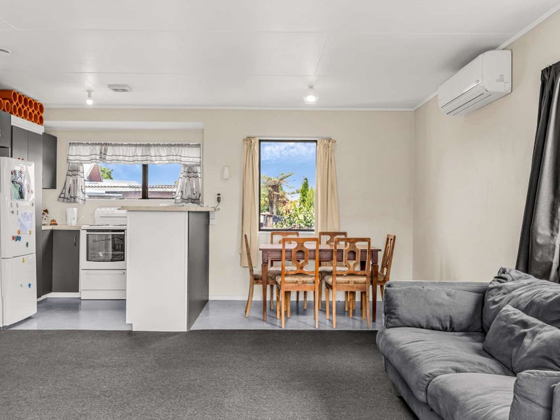 28B Dickens Street, Owhata, Rotorua - Carousel 2