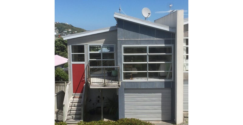 11 Rhine Street, Island Bay, Wellington - Carousel 1