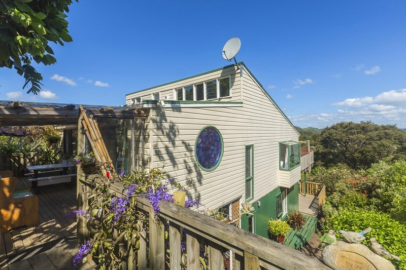 94 Hill Road, palm Beach , Waiheke Island - Carousel 1