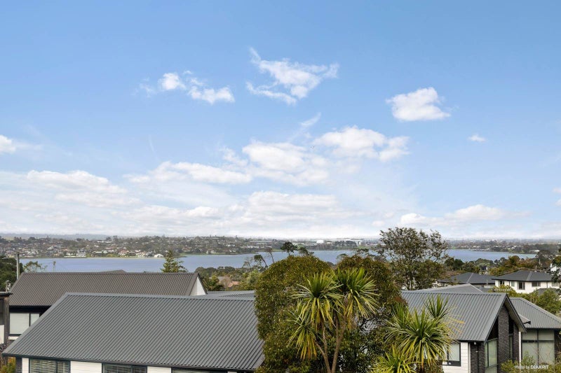 1/263 West Tamaki Road, Wai O Taiki Bay, Auckland - Carousel 2