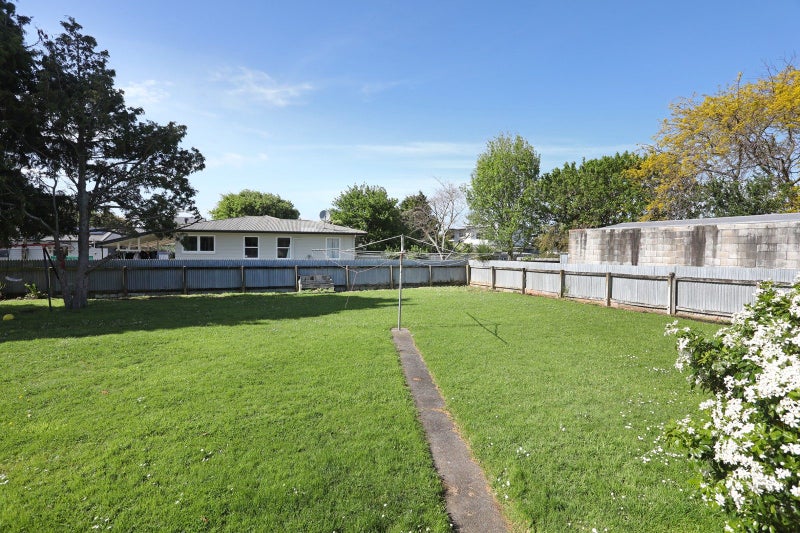 14 Freyberg Street, Feilding, Feilding - Carousel 19