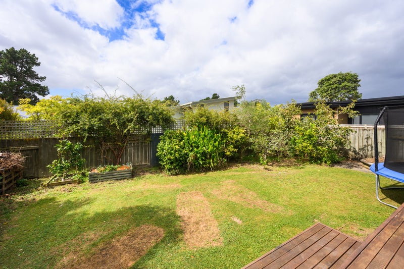 42A Clifton Terrace, Fitzherbert, Palmerston North - Carousel 23