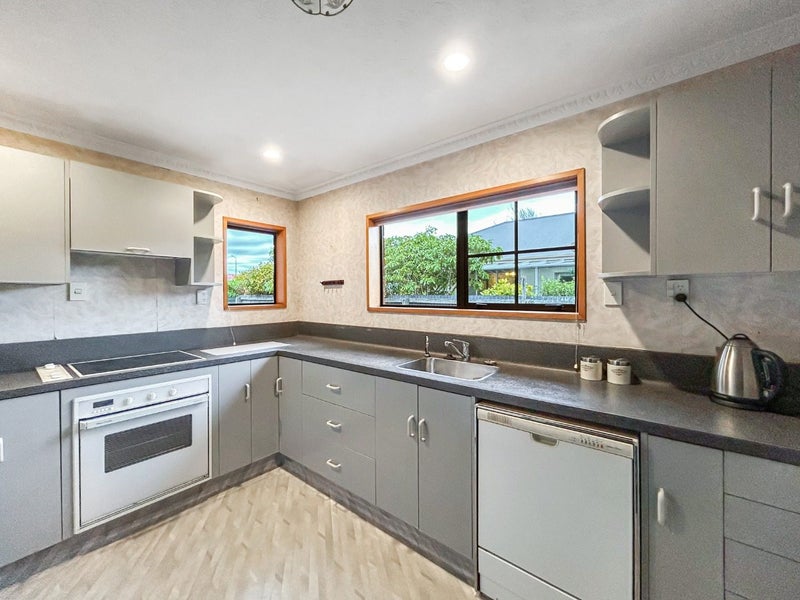 195 Queens Drive, Windsor, Invercargill, Southland - Carousel 2