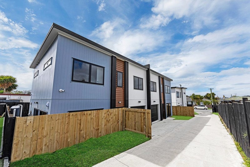 7C Surrey Street, Manurewa, Auckland - Carousel 2