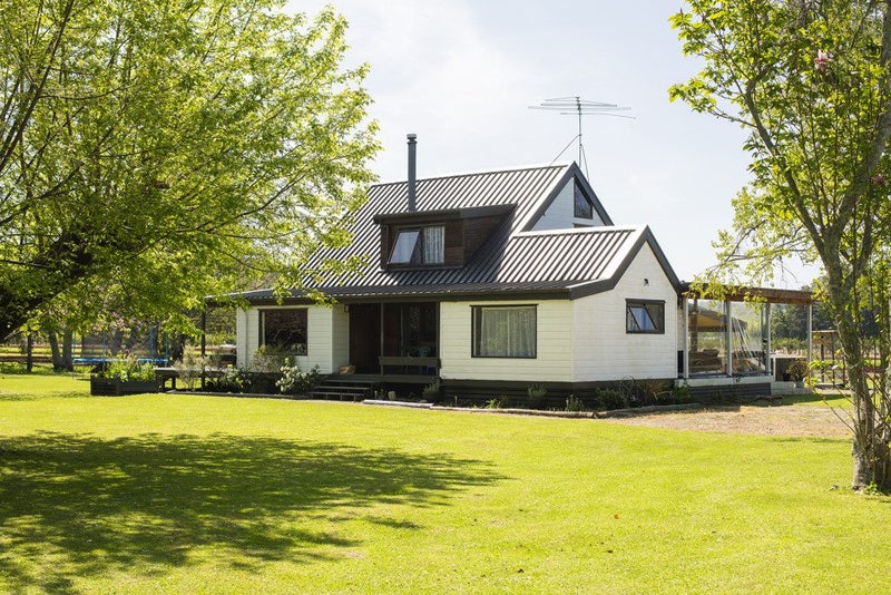 1376 Matawai Road, Ormond, Gisborne - Carousel 1