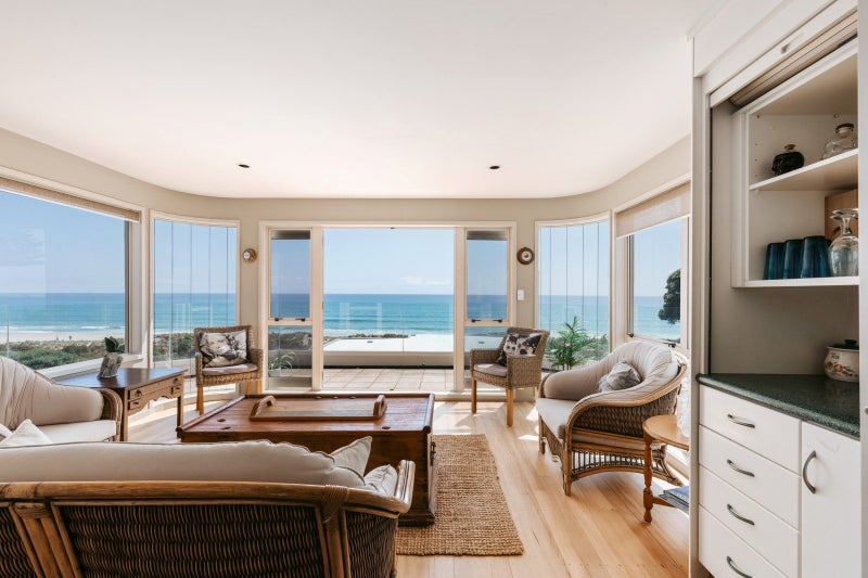 333B Oceanbeach Road, Mount Maunganui, Mount Maunganui - Carousel 1