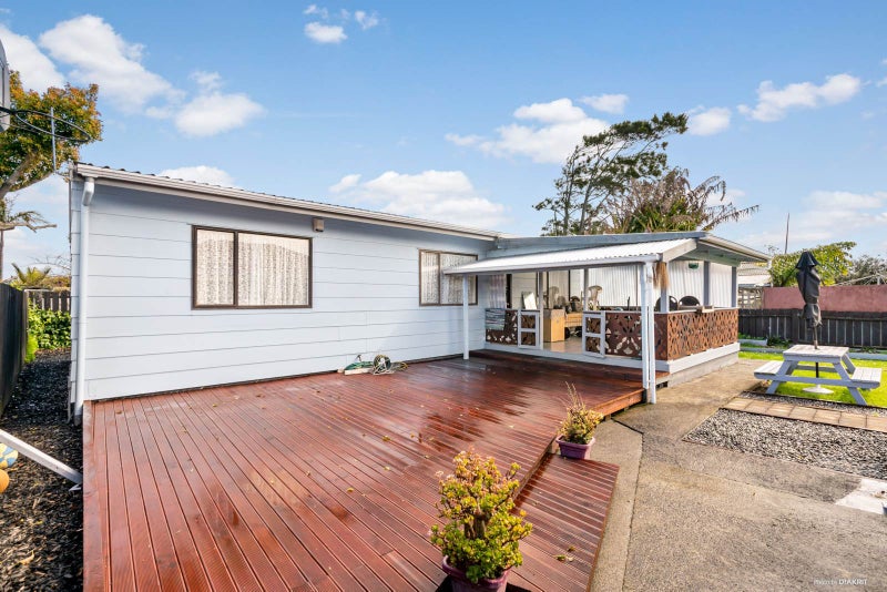2/268 Porchester Road, Takanini - Carousel 1