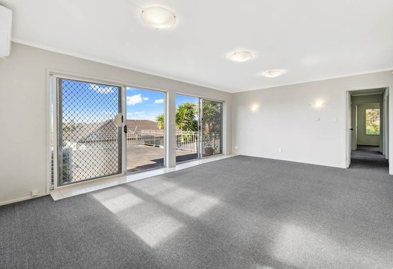 2 Sherie Place, Howick, Auckland - Carousel 2