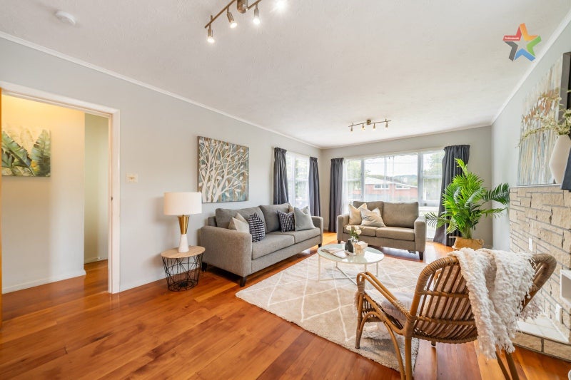 4 Stamford Grove, Avalon, Lower Hutt - Carousel 2