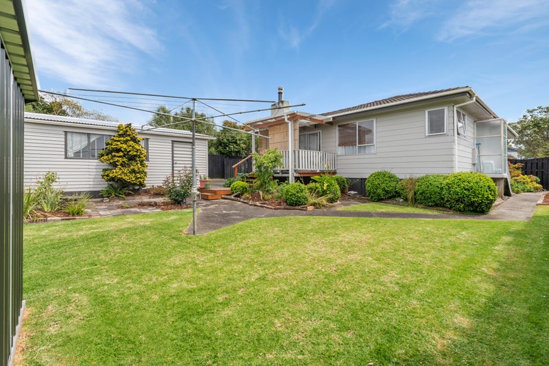 10 Joshua Place, Weymouth, Auckland - Carousel 2