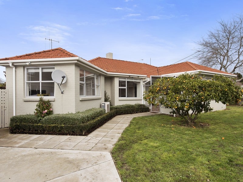 88 Cook Street, Hamilton East, Hamilton - Carousel 1