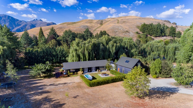 472 Speargrass Flat Road, Speargrass Flat, Queenstown - Carousel 1