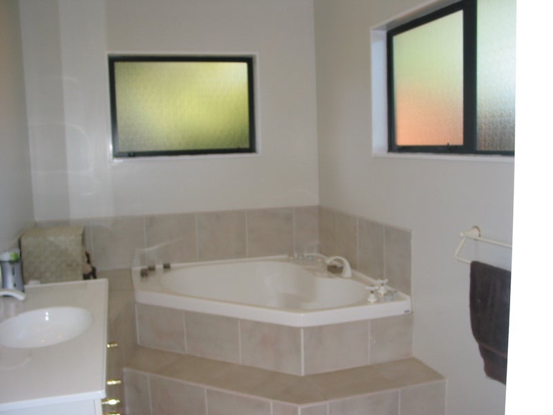 Property Valuation for 396C River Road, Fairfield, Hamilton Trade Me