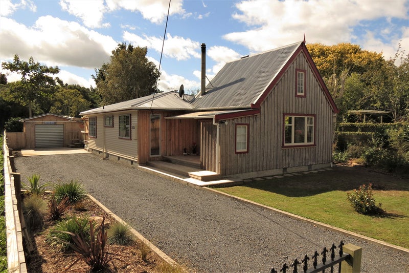 Property Valuation for 18 Waikawa Beach Road, Levin Trade Me Property