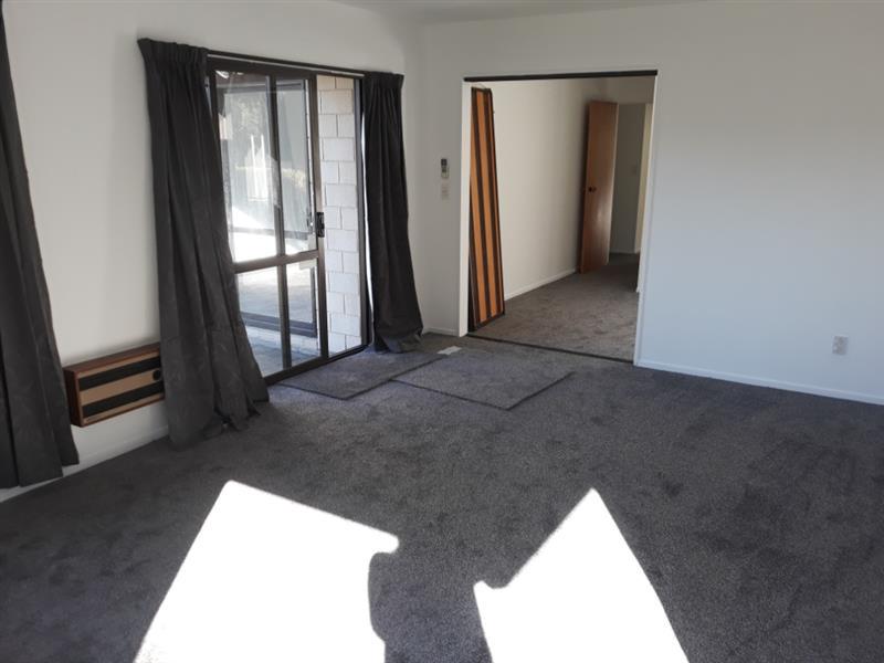 29 Penruddock Rise, Westmorland, Christchurch - Carousel 2