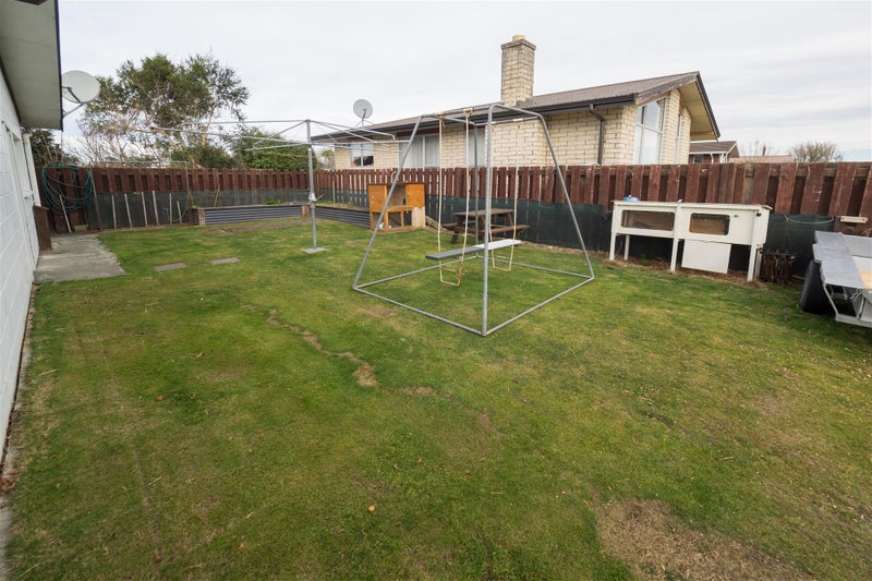1 Hefford Place, Allenton, Ashburton - Carousel 20