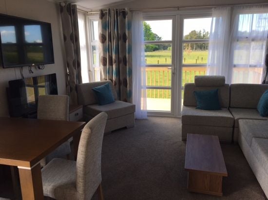 40 Parish Line Road, Papakura - Carousel 2