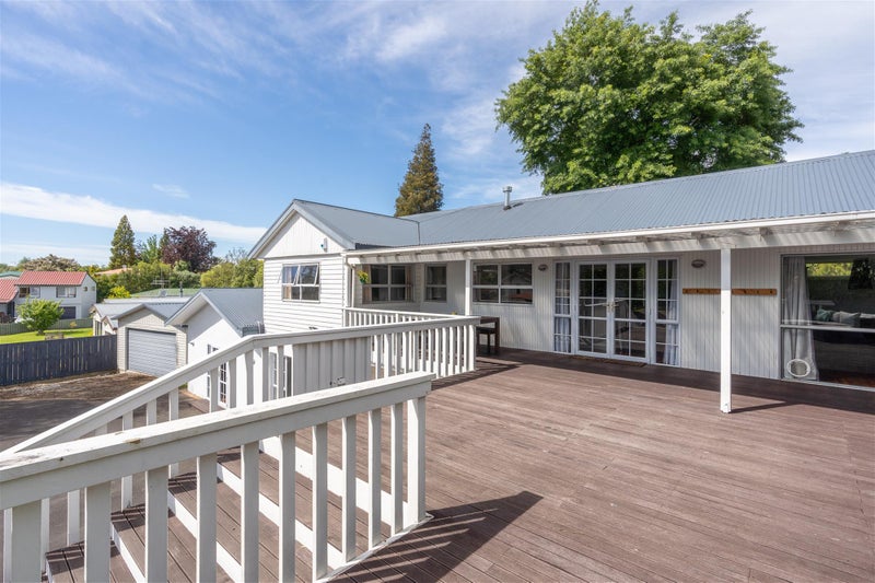 24 Mansel Avenue, Hillcrest, Hamilton - Carousel 2