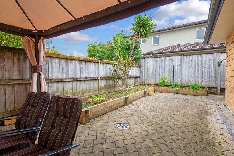 109 Wayne Francis Drive, Flat Bush, Auckland - Carousel 26