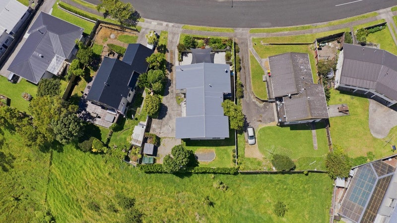 9 Bronte Place, Whalers Gate, New Plymouth - Carousel 29