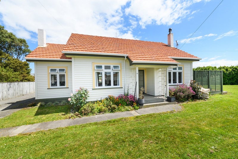42 Alexandra Street, Marton - Carousel 35