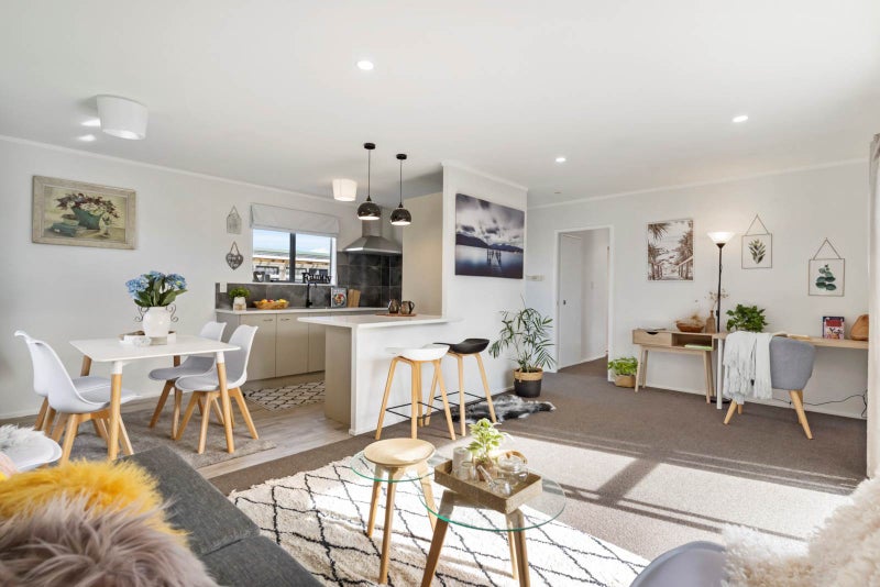 Property Valuation for 2/22 Tamworth Close, Manurewa, Auckland Trade Me Property Trade Me