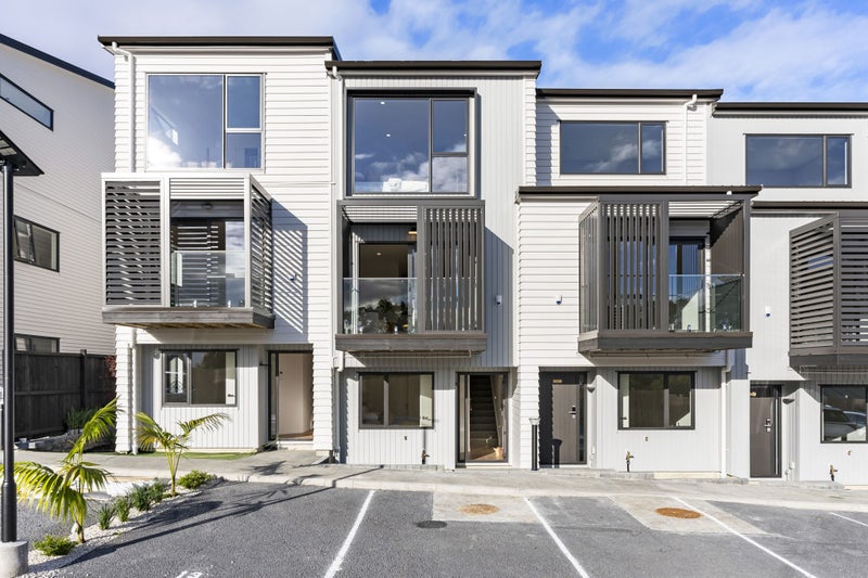 6/38 Fairlands Avenue, Waterview, Auckland - Carousel 1