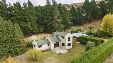 2331 Luggate-Cromwell Road, Queensberry, Cromwell - Carousel 1