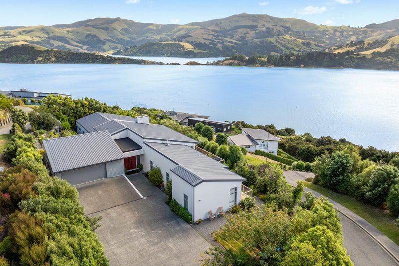 1 Matai Lane, Robinsons Bay, Akaroa - Carousel 1