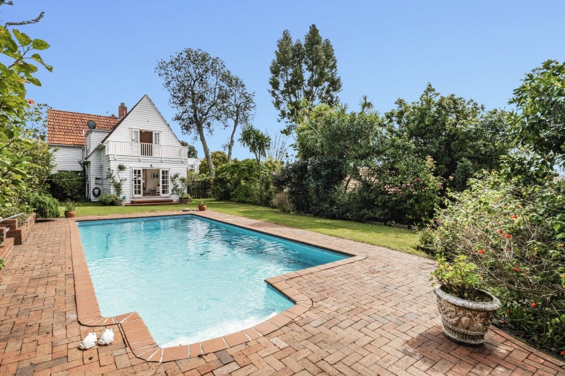 11A Westbourne Road, Remuera, Auckland - Carousel 1