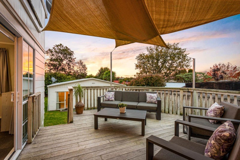 30 Taioma Crescent, Te Atatu Peninsula, Auckland - Carousel 2