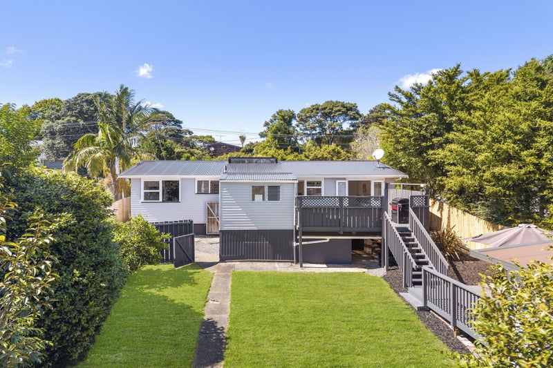 38 Eskdale Road, Birkdale, Auckland - Carousel 1