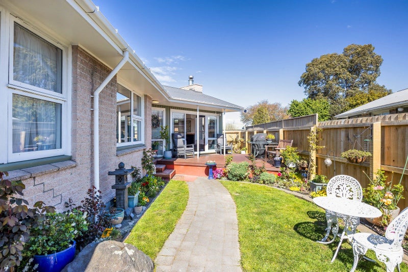 1/409 Yaldhurst Road, Russley, Christchurch - Carousel 1