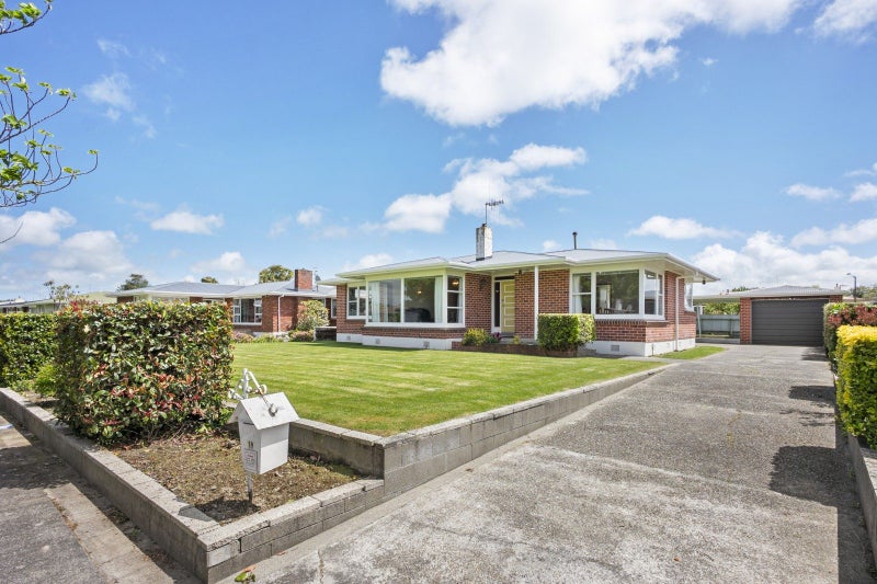 19 Henare Street, West End, Palmerston North - Carousel 1