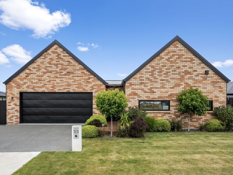 33 Monte Crescent, Lincoln, Lincoln - Carousel 1