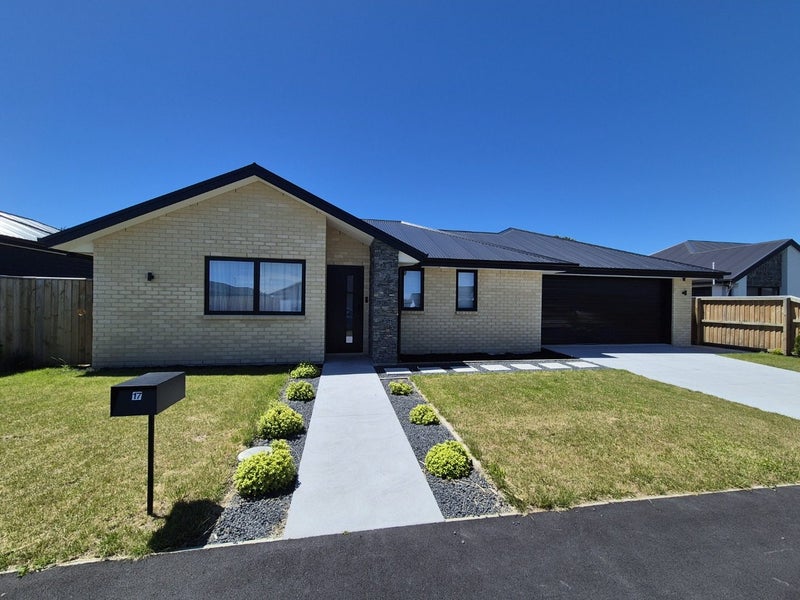 17 Wexford Crescent, Halswell, Christchurch - Carousel 1