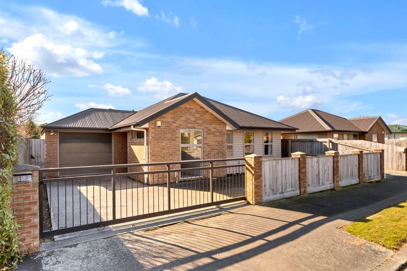 1/31 Veitches Road, Casebrook, Christchurch - Carousel 1