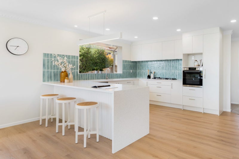 29 Leafield Crescent, Henderson, Auckland - Carousel 2