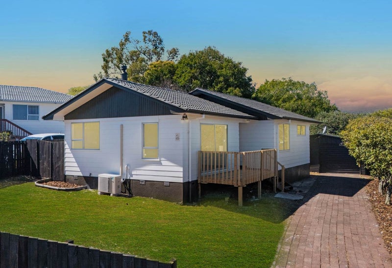 19 Komako Place, Papatoetoe, Auckland - Carousel 1