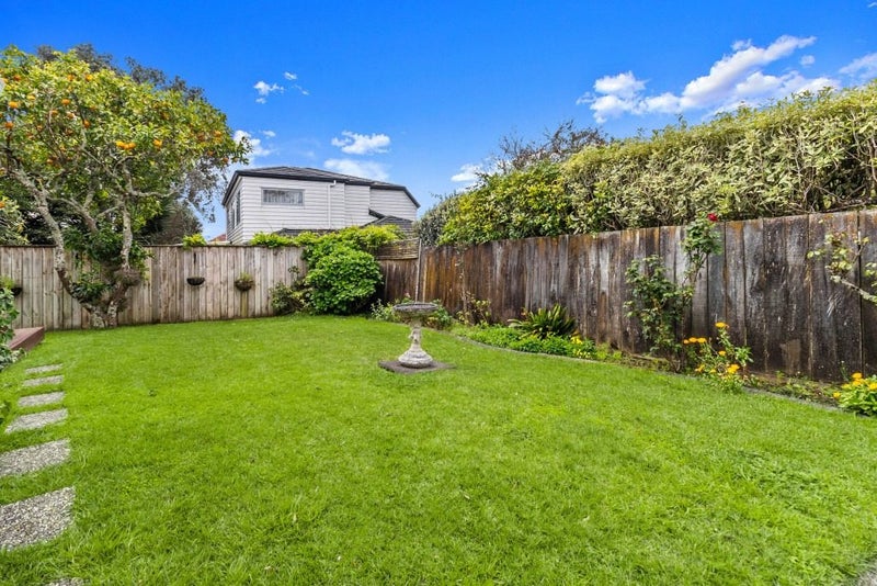 17A Fairleigh Avenue, Mount Albert, Auckland - Carousel 18