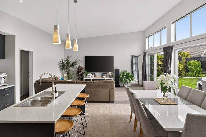 42 Nautilus Drive, Papamoa Beach, Papamoa - Carousel 2