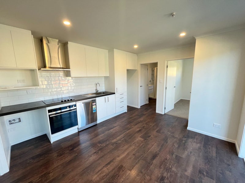 15 Lincoln Road, Jacks Point, Queenstown - Carousel 2