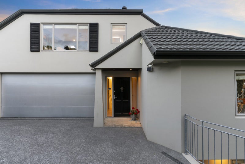 46A Waiohua Road, Greenlane, Auckland - Carousel 1