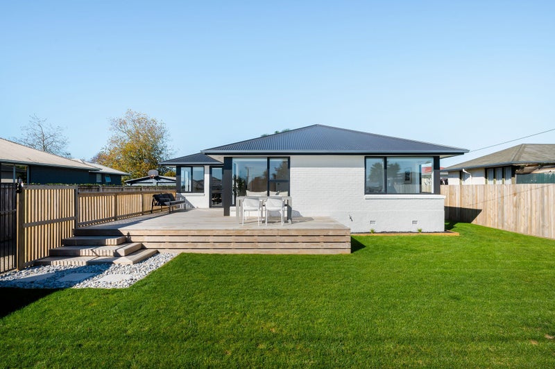 42 Vardon Road, St Andrews, Hamilton - Carousel 1