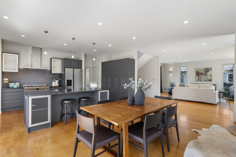 63 Esperance Road, Glendowie, Auckland - Carousel 2