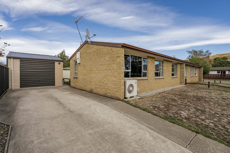 1B Antimony Crescent, Cromwell - Carousel 17