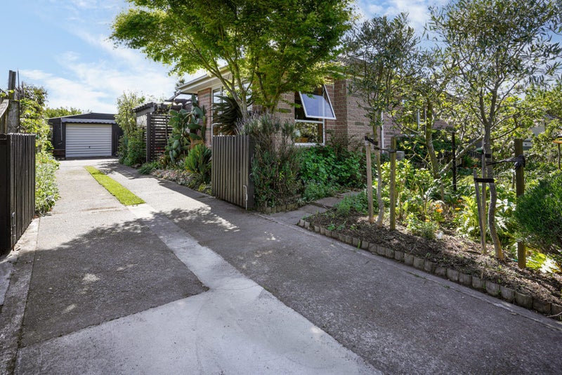 10 Brabourne Street, Hillsborough, Christchurch - Carousel 18