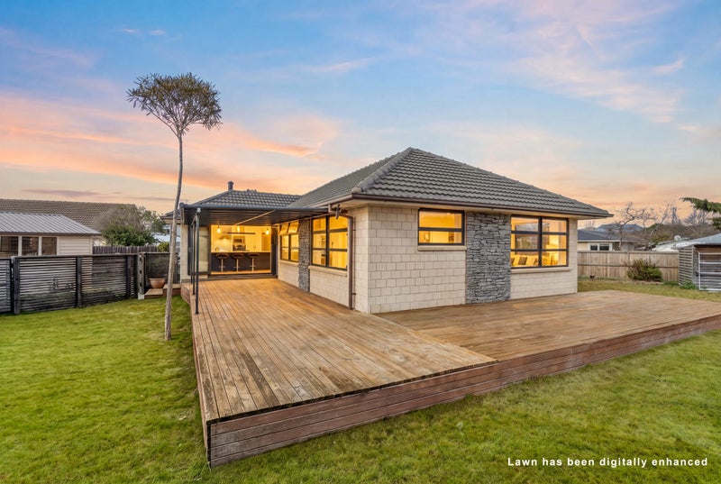 13 Ontario Place, Wainoni, Christchurch - Carousel 1