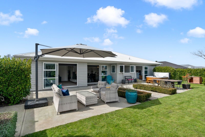 4 Mervyn Brown Place, Solway, Masterton - Carousel 1